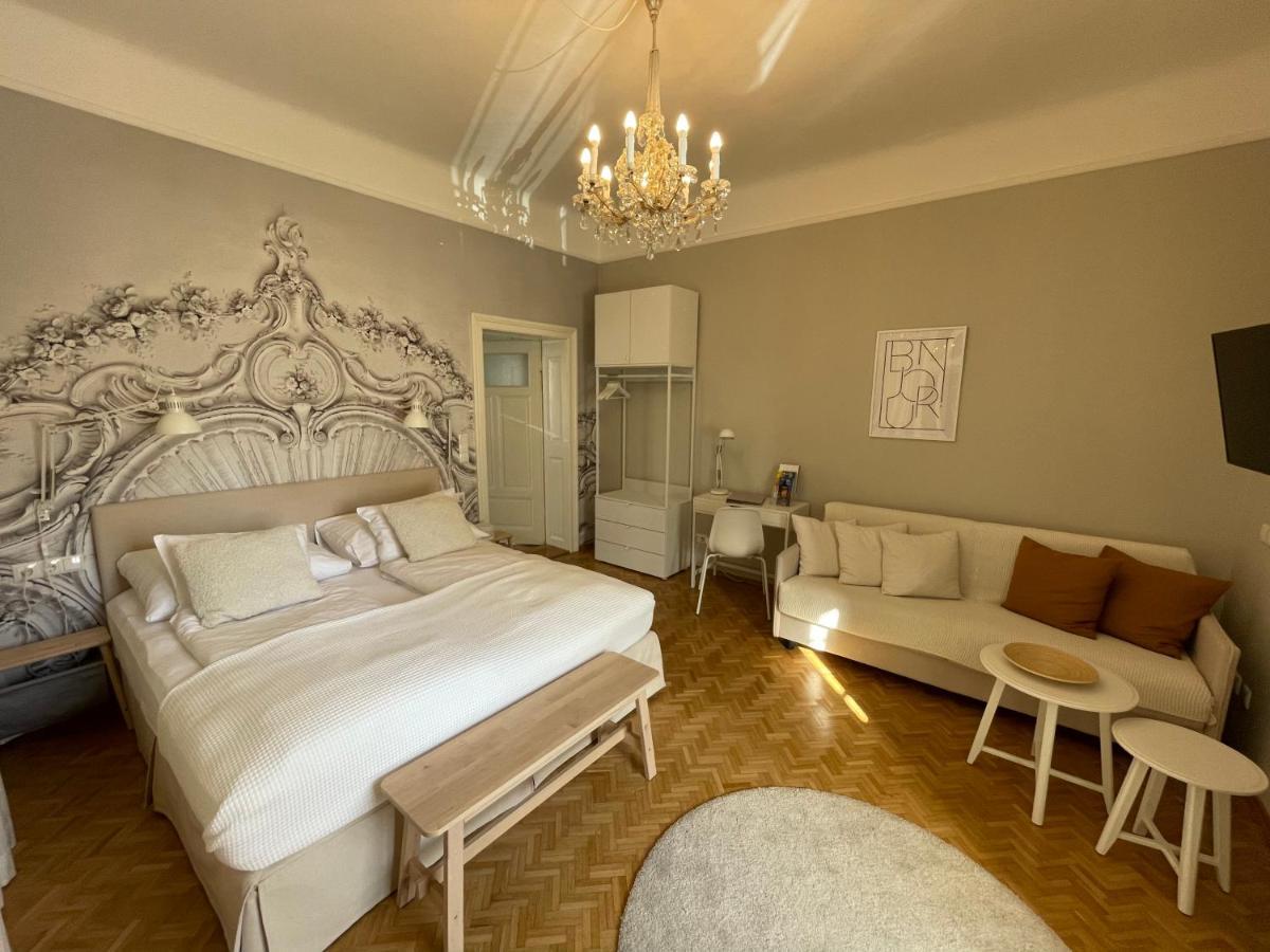 White Flat By Grazrentals With Cool Location & Free Parking Екстериор снимка
